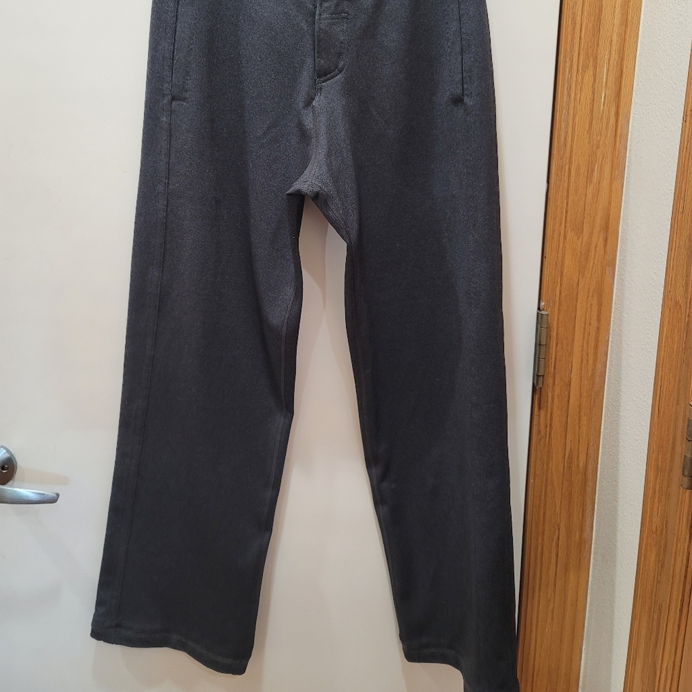 Lululemon Archive men small pants grey